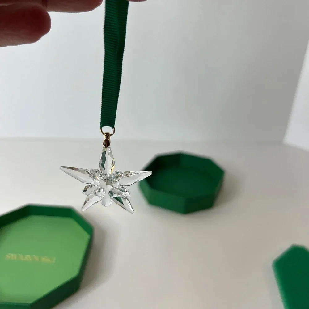 Swarovski Star Crystal Christmas Ornament NIB 1 7/8 x 1/4 x 1 3/4 in NIB‎